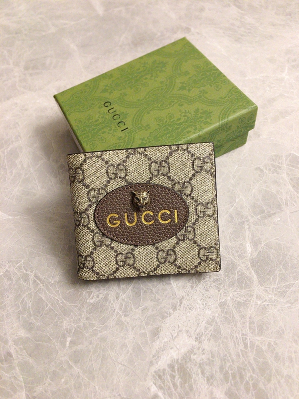 グッチ財布 レプリカ正面デザイン